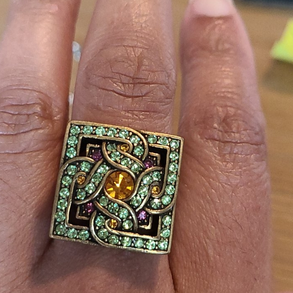 Heidi Daus LaVintage Gold Fashion Ring